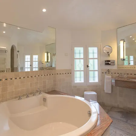 Hotel & Restaurant Alain Llorca