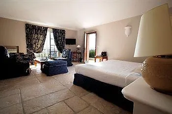& Restaurant Alain Llorca 4*