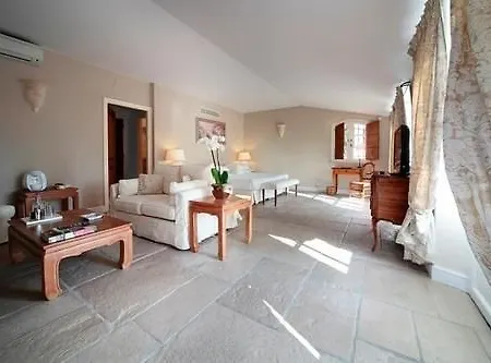 Hotel & Restaurant Alain Llorca La Colle-sur-Loup