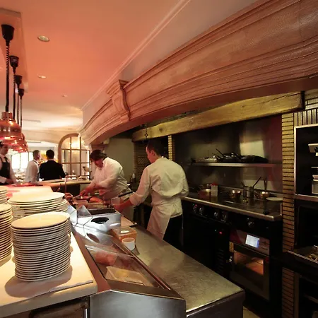 & Restaurant Alain Llorca 4* La Colle-sur-Loup